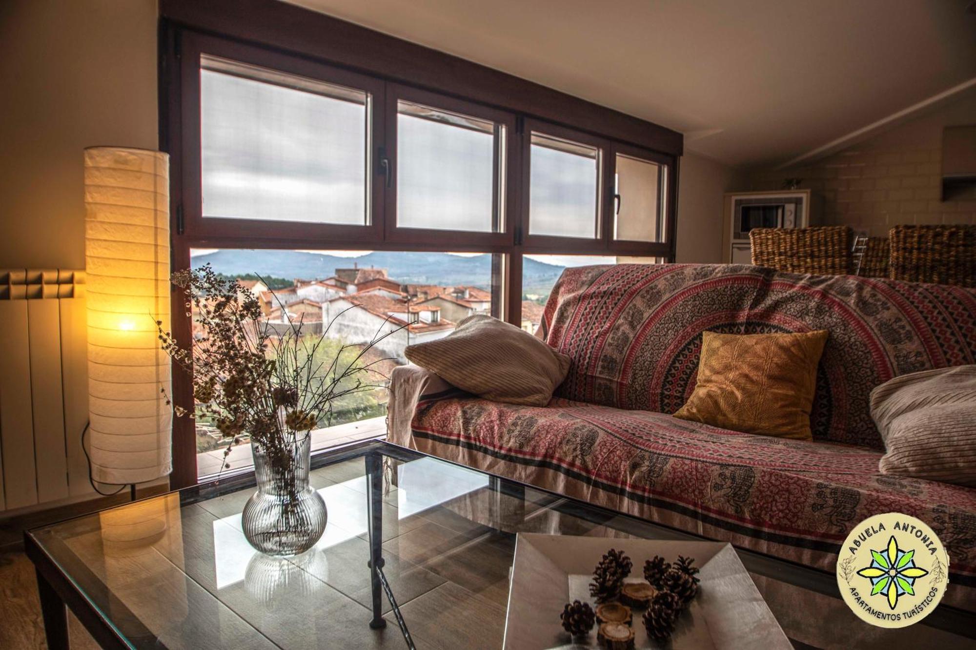At La Abuela Antonia-El Gurugu Apartment Torre de Don Miguel Екстериор снимка